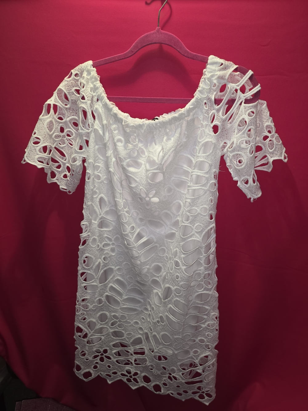 White Lace Off-Shoulder Wedding Dress - Women's